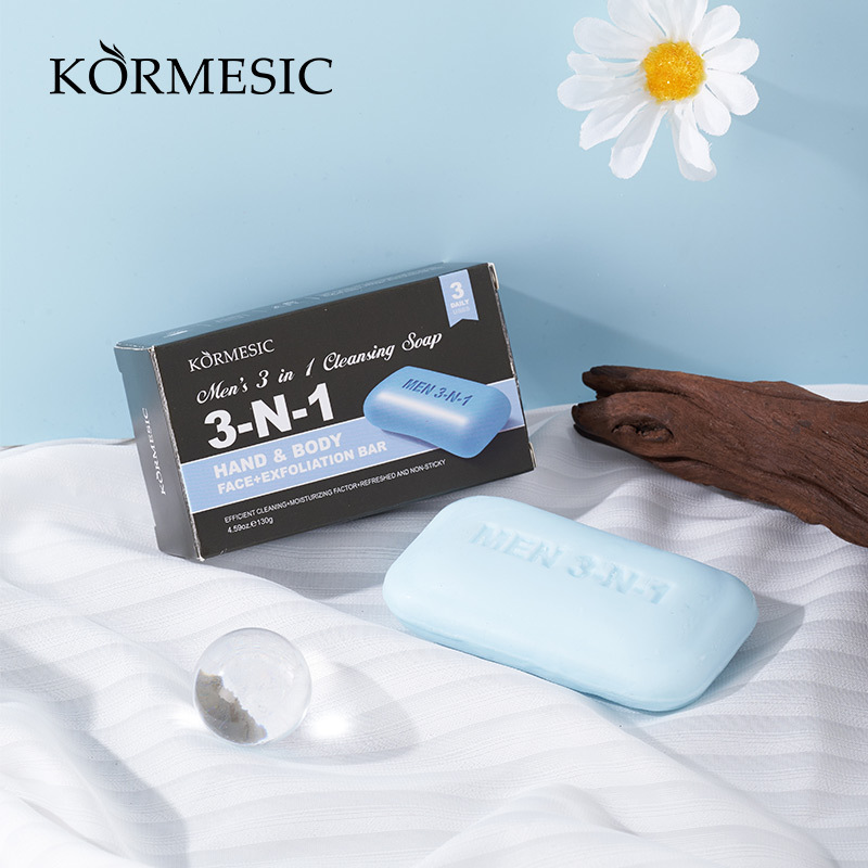 Men's 3-in-1 Cleansing Bar Soa - огляд і ціна Skincare Exfoliating